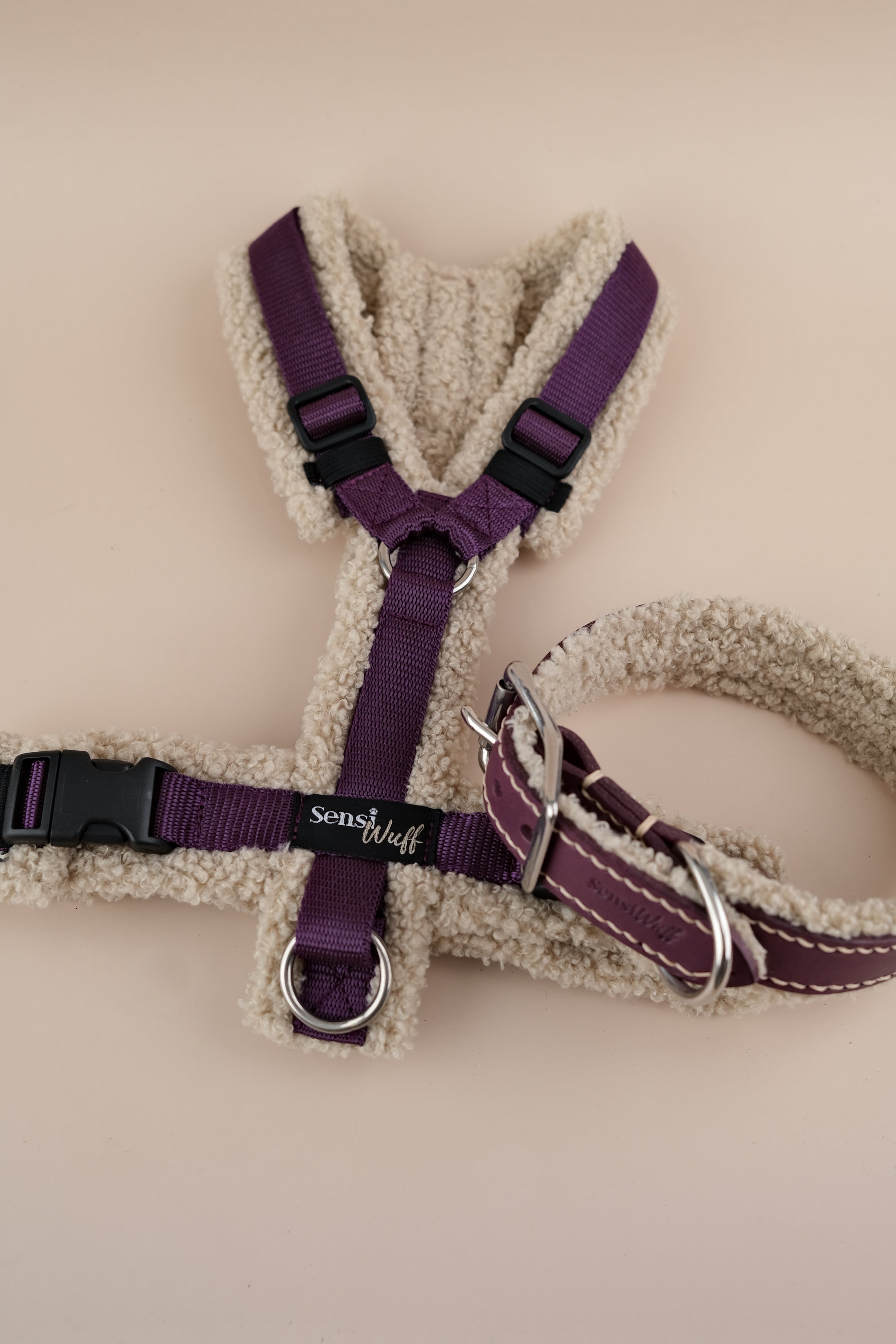 Halsband "Cozy Wintertime" Winterbeere Leder mit Teddy