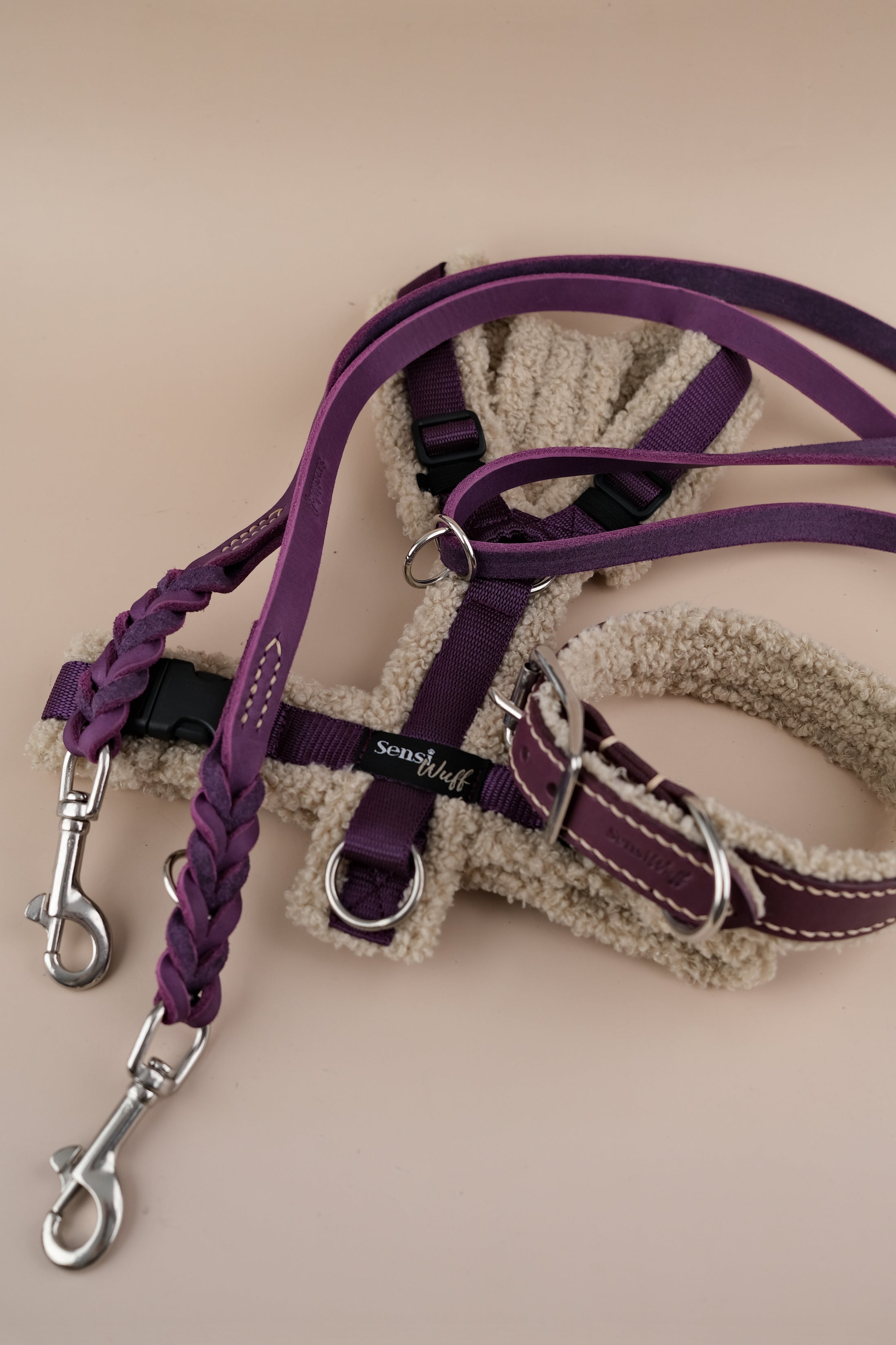 Halsband "Cozy Wintertime" Winterbeere Leder mit Teddy