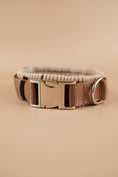 Bild in Galerie-Betrachter laden, Halsband "Sunkissed" hellbraun/ beige mit Cord
